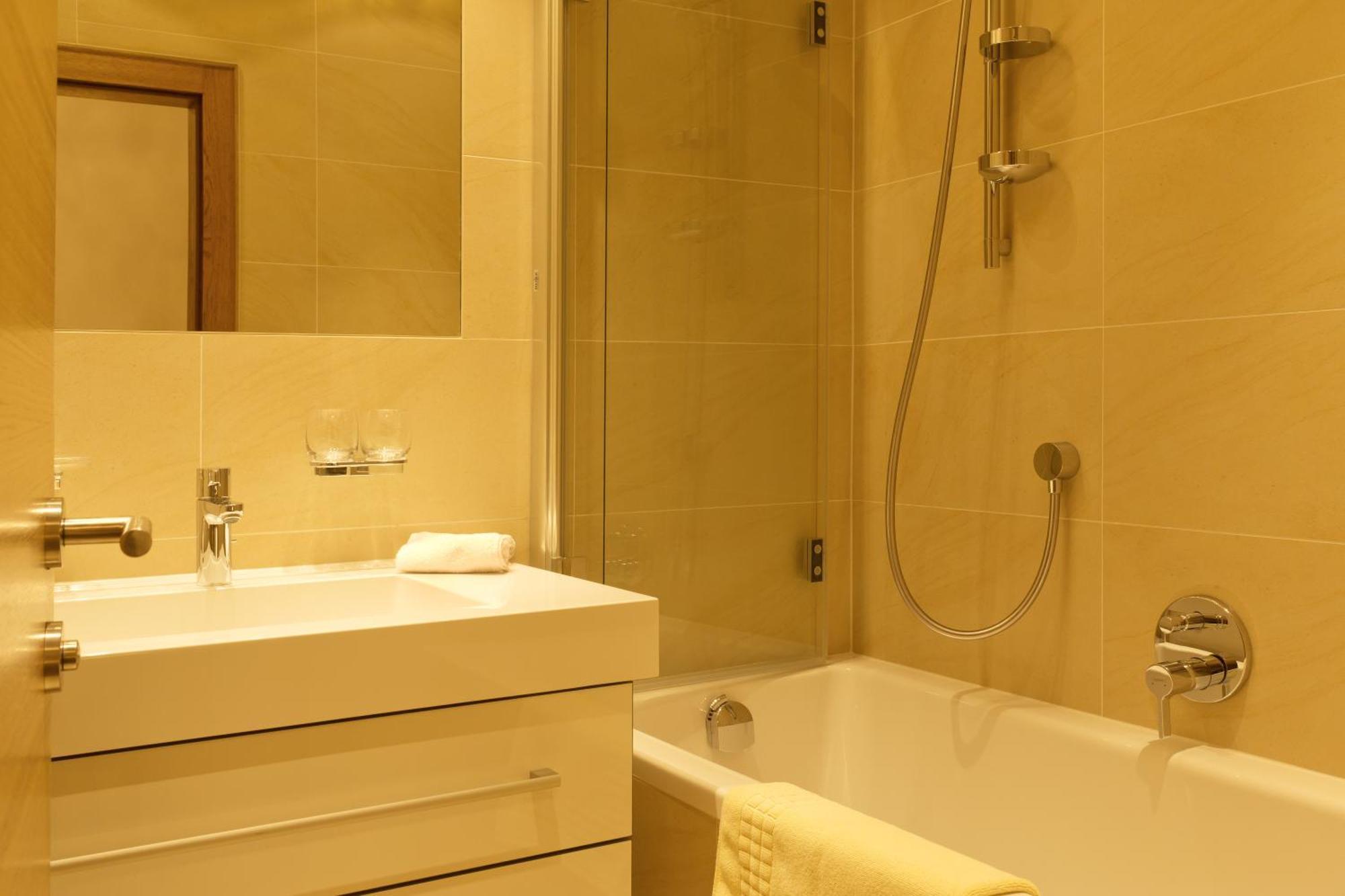 Hotel Angelika Sankt Anton am Arlberg Szoba fotó