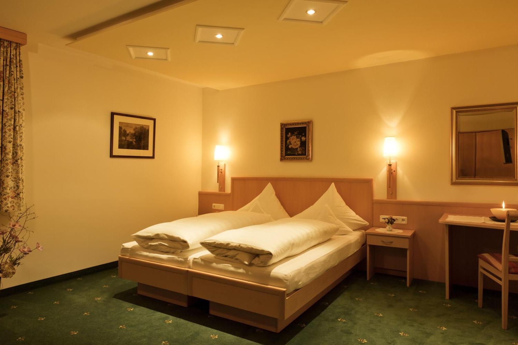 Hotel Angelika Sankt Anton am Arlberg Szoba fotó